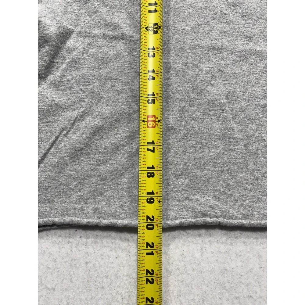 Carhartt Shirt Mens Medium Gray Cropped Pocket T-Shirt Short Sleeve Tagless